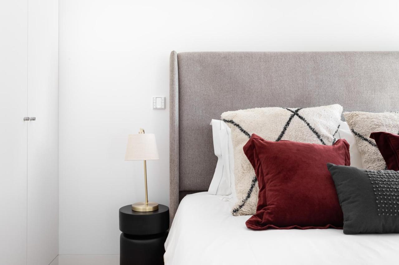 Joivy Elegant 1-Br Apartment In Perfect Centre Lisbon Exterior photo